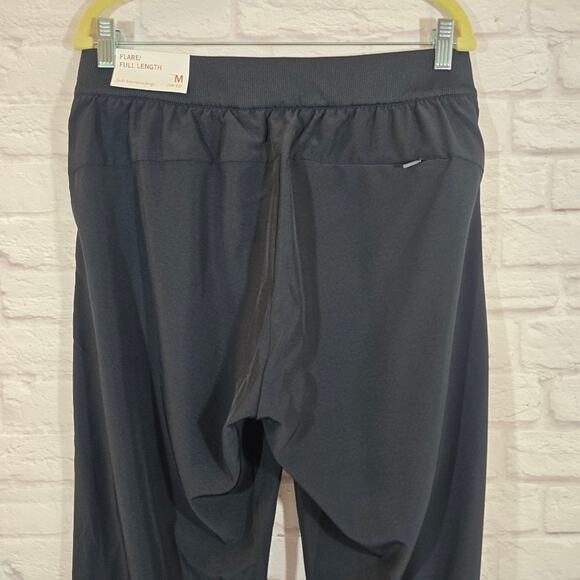 MO Soft Surroundings Black Flare Full Length Pants NWT Sz M 10 12 Active Pull On - Picture 7 of 12